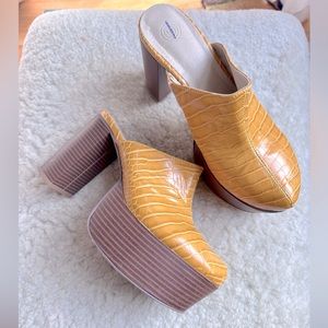 Urban Outfitters Honey Croc Platform Mules. 8